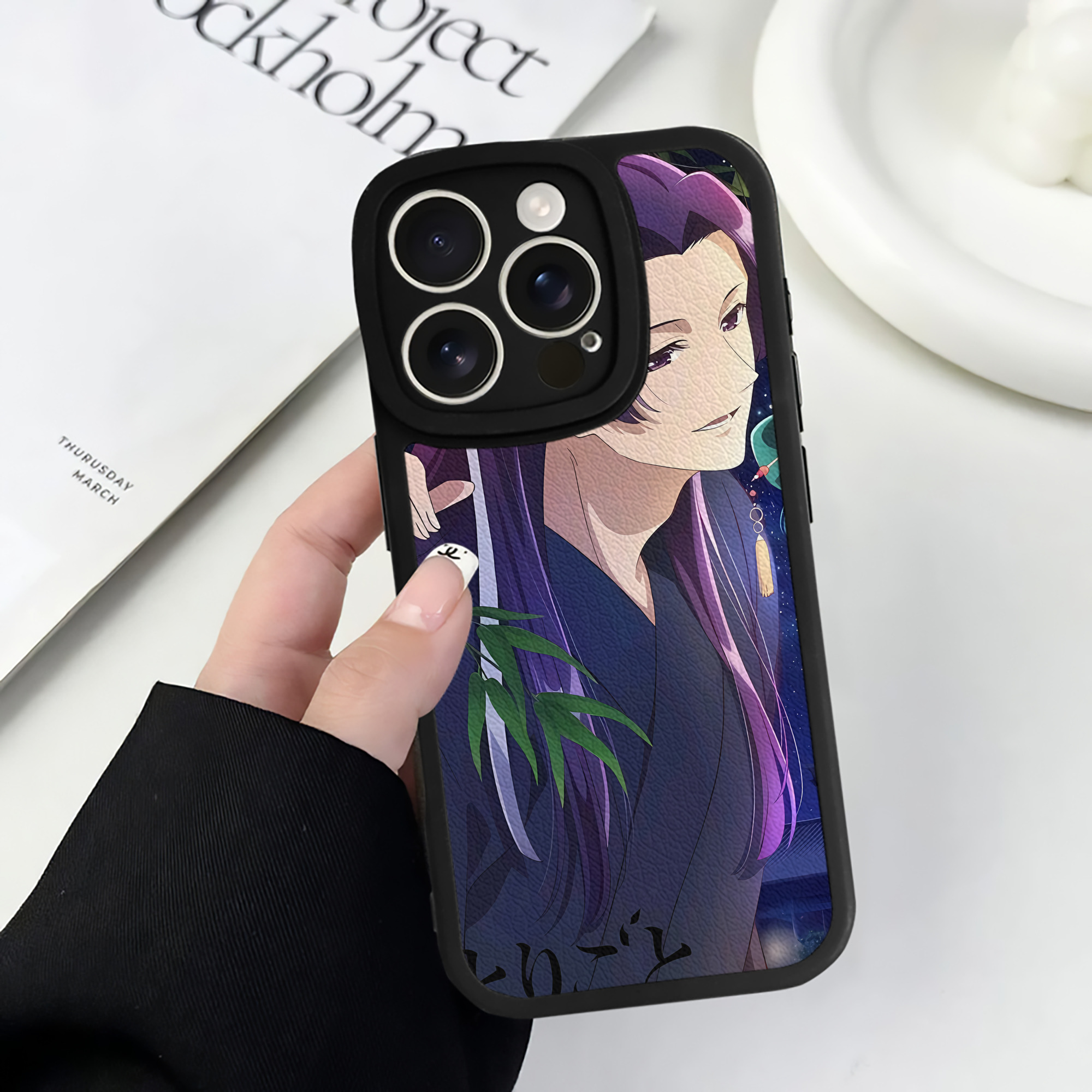 薬屋のひとりごと The Apothecary Diaries 【iPhone 16シリーズ対応】シリコンスマホケース（レザー調） 材質：シリコン